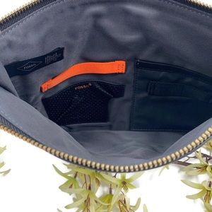 Fossil Emma Leather Tech Pouch
